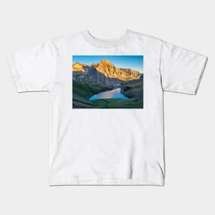 Middle Blue Lake Kids T-Shirt